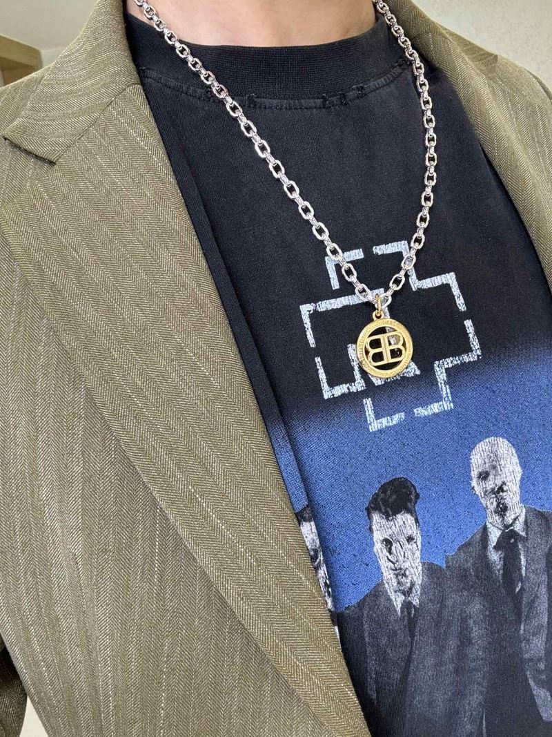 Ba1en*iaga necklaces